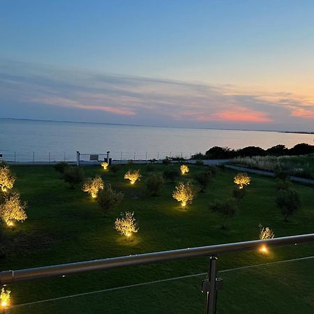Kalivas Beach House Метаморфосі Екстер'єр фото